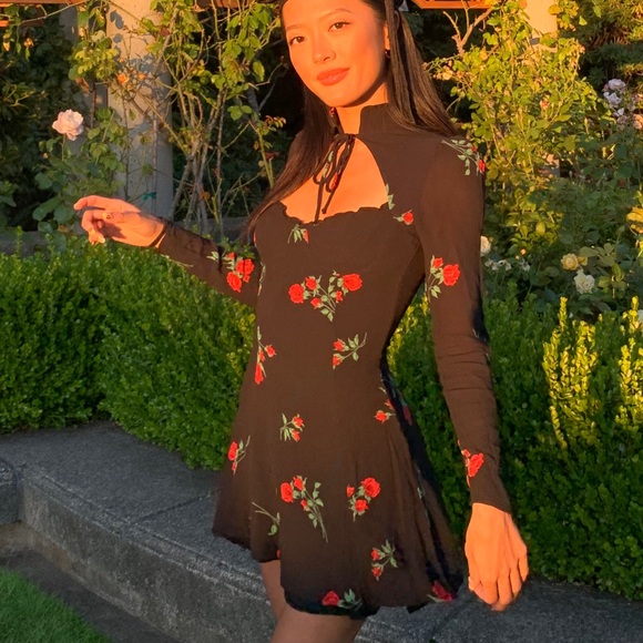 Reformation Vivianne dress - Rochelle rose print - Picture 1 of 5